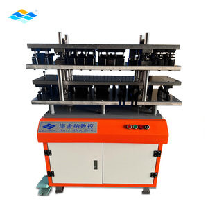 Machine <span class=keywords><strong>de</strong></span> poinçonnage hydraulique pour profilés en aluminium avec PLC et <span class=keywords><strong>moteur</strong></span> pour une productivité élevée dans les systèmes <span class=keywords><strong>de</strong></span> fenêtres et <span class=keywords><strong>de</strong></span> portes - Product Image 2