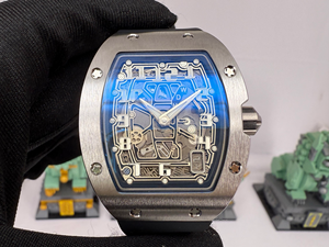 Montre mécanique pour homme de style racing, série 67-01, boîtier de luxe en forme de barillet, cadran à chiffres numériques grands et creux, automatique, étanche - Product Image 2