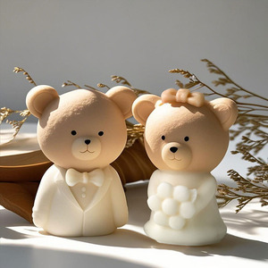Stampo in Silicone <span class=keywords><strong>per</strong></span> Cartoon Design orso <span class=keywords><strong>per</strong></span> torta di san valentino o stampo <span class=keywords><strong>per</strong></span> gesso a candela - Product Image 1