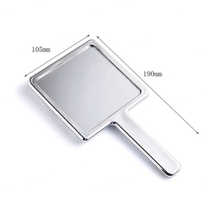 กระจกแต่งหน้าพกพาทรงสี่เหลี่ยมหรูหรา สลักลายด้วยเลเซอร์ สีเงิน ลดราคาพิเศษ - Product Image 6