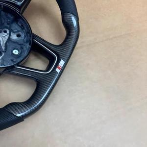 Volant en fibre de carbone pour <span class=keywords><strong>Audi</strong></span> Q4 <span class=keywords><strong>E</strong></span>-<span class=keywords><strong>tron</strong></span> <span class=keywords><strong>E</strong></span>-<span class=keywords><strong>tron</strong></span> <span class=keywords><strong>GT</strong></span> EV, rénovation intérieure de voiture - Product Image 3