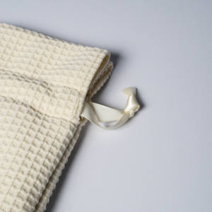 Sac à cordon de rangement cosmétique sac de rangement en tissu gaufré sacs mignons pour filles - Product Image 2