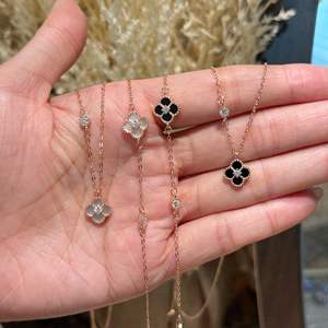 Grosir 925 Sterling liontin perak empat daun semanggi kalung stok baru produk untuk pernikahan Platinum emas mawar berlian utama - Product Image 2