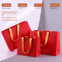 Bolsa de Regalo de Cartulina Blanca de Alta Gama, Personalizada con Logotipo, para Tiendas de Ropa, con un Toque Elegante