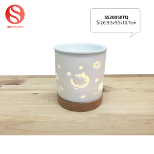 <span class=keywords><strong>Europe</strong></span> du <span class=keywords><strong>nord</strong></span> moderne en bois rond blanc licorne en céramique parfum brûleur à huile aromatique - Product Image 6
