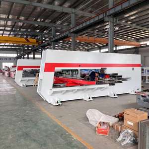 Máquina de Punção Mecânica CNC Nova de 30 Toneladas com Motor de Volante e Rolamento para Fábrica - Product Image 4