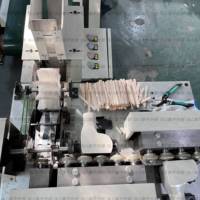 Machine à chanfreiner pour fabricant de bâton de crème glacée agitateur à café faisant la Machine coupant la Machine d'abaisse-langue de bâton de crème glacée