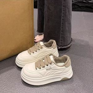 Chaussures de randonnée décontractées pour hommes, style sportif, avec empeigne en maille respirante, baskets de course pour femmes, confortables pour l'extérieur, tendance mode - Product Image 5