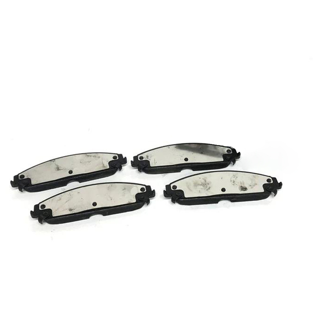 Carbon Fiber Ceramic Brake Pads for Passenger Cars Semi-Metallic Low Dust Auto Friction Material Brake Pads Kit