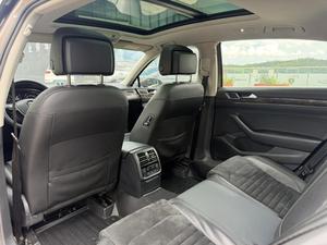 Voiture d'occasion très demandée : Volkswagen Magotan 330TSI DSG Édition Luxe <span class=keywords><strong>2018</strong></span>, Berline d'occasion LHD 180ch 1.8T 7DCT, Spacieuse et Exécutive - Product Image 4