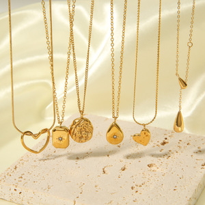 Collar Clásico de Oro con Colgante de Corazón <span class=keywords><strong>Irregular</strong></span> y Gota de Agua, Joyería Vintage con Circonita para Mujer - Product Image 4