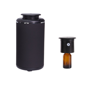 <span class=keywords><strong>Diffuseur</strong></span> de <span class=keywords><strong>parfum</strong></span> pour <span class=keywords><strong>voiture</strong></span> personnalisable SCENTA, <span class=keywords><strong>diffuseur</strong></span> de <span class=keywords><strong>parfum</strong></span> USB pour <span class=keywords><strong>voiture</strong></span>, bouteille de <span class=keywords><strong>parfum</strong></span> pour <span class=keywords><strong>voiture</strong></span>, machine à <span class=keywords><strong>parfum</strong></span> à piles, diffuseurs d'air de <span class=keywords><strong>luxe</strong></span> pour voitures, vente en gros - Product Image 5