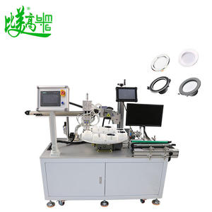 Machine de gravure laser à fibre à positionnement automatique haute précision pour le positionnement rotatif des abat-jour LED et la découpe par bras robotisé - Product Image 6