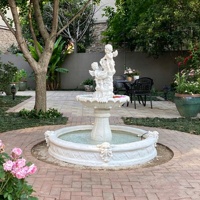 Fontaine d'eau en fibre de verre pour jardin extérieur avec statue de chérubin, couleur blanche, artisanat manuel, 3 niveaux