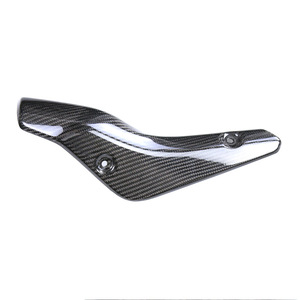 Cache-tuyau d'échappement en fibre de carbone véritable haute qualité <span class=keywords><strong>2022</strong></span>+ pour Yamaha <span class=keywords><strong>MT10</strong></span> – Pièce de modification de carénage moto - Product Image 5