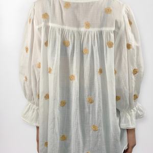 Camisa de Algodón de Manga Corta con Bordado Casual a la Moda - Product Image 6