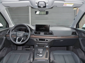 <span class=keywords><strong>Audi</strong></span> <span class=keywords><strong>Q3</strong></span> <span class=keywords><strong>Sportback</strong></span> 40 TFSI SUV Compact <span class=keywords><strong>2023</strong></span>, cuir, automatique, caméra de recul, régulateur de vitesse adaptatif, pneus R19, traction avant - Product Image 3