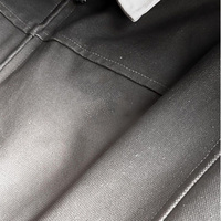 Blouson d'hiver minimaliste pour homme en toile noire et blanche dégradée, fermeture éclair, avec poches