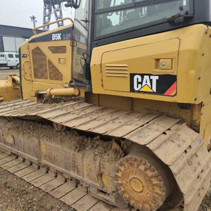Bulldozer Usado D5K/D5M/D5N con Capacidad de Aplicación de Aserrín de 10m, Alta Eficiencia, 1 Año de Garantía, en Venta - Product Image 1
