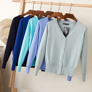 Abrigo Tipo Cárdigan de Punto para Mujer en Color Sólido Otoño Invierno Casual con Cuello en V Manga Larga Suéter de Ganchillo Abrigo Tops Femeninos - Product Image 4