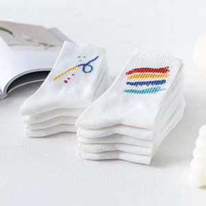 Chaussettes en coton jacquard tricotées décontractées pour hommes, chaussettes de sport amusantes personnalisées, chaussettes athlétiques avec logo sur mesure, vente en gros - Product Image 6