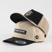 Gorra Deportiva Unisex para Exteriores, Gorra Impermeable Personalizada OEM, Gorra de Golf Transpirable de Poliéster Perforado, Proveedor BSCI con Parche de PVC