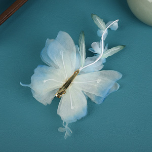 24 Accesorios para el Cabello de Estilo Antiguo, Diseño Original, Hechos a Mano, con Degradado Azul, Perforados, Florales, con Varilla Suave y Mariposa - Product Image 3