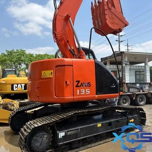 Excavadora Hitachi ZX135 Usada con Pocas Horas de Uso, Precio Razonable, Fabricada en Japón, Motor Isuzu, 13.5 Toneladas, Bomba de Engranajes, PLC, en Venta - Product Image 2