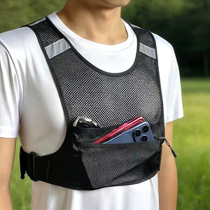 Chaleco para correr, impermeable, reflectante, con soporte trasero de malla, para maratón, fitness, deportes al aire libre, equipo para correr, color negro sólido - Product Image 2