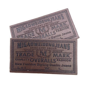 Etiquetas de Cuero Personalizadas para Ropa, Etiquetas de Marca, Parches de Cuero con Logotipo en Relieve/Metal, Etiquetas de Cuero PU para Zapatos y Prendas - Product Image 6