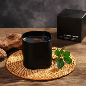 เทียนหอมกลิ่นหลากหลายในขวดแก้วทำมือสีเข้มสุดหรู พร้อมไส้เทียนไม้และขี้ผึ้งถั่วเหลือง ตกแต่งบ้านสวยงาม เหมาะสำหรับเป็นของขวัญ - Product Image 4