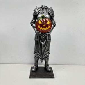 Adornos Decorativos para el Hogar Pintados a Mano, Artesanías de Resina, Nuevo Estilo, Calabaza de Halloween, Soldado Jinete sin Cabeza, ESCULTURA - Product Image 1