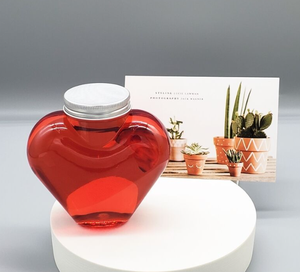 Venta al por mayor, 300ml, 400ml, 500ml, botella <span class=keywords><strong>en</strong></span> forma de corazón de <span class=keywords><strong>amor</strong></span>, botella de jugo de PET, botella de bebidas de agua vacía con tapas para negocios - Product Image 4