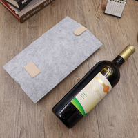Vente en gros Porte-bière portable en feutre Sac fourre-tout personnalisé pour le vin rouge pour les fêtes Camping Divertissement en plein air
