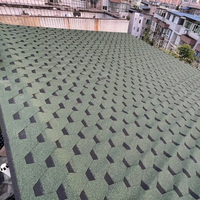 Haute qualité Plus 5 ans de garantie Tuiles de bardeaux d'asphalte Échantillon gratuit Moderne Imperméable Fait à la machine Villa Utilisation Bitume Toiture 3
