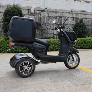 Scooter électrique à trois roues pour le transport de nourriture et de pizzas, moto avec boîte pour la livraison - Product Image 1