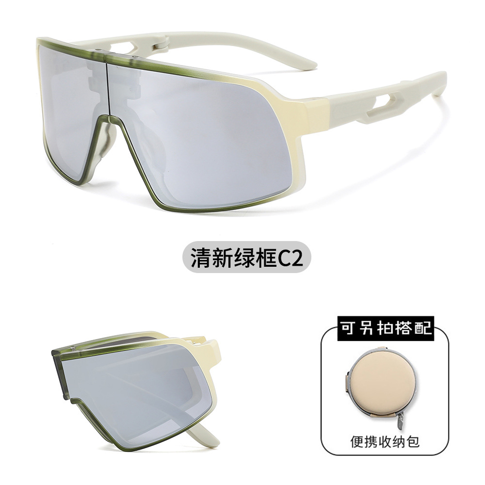 Bambino-fresco cornice verde c2