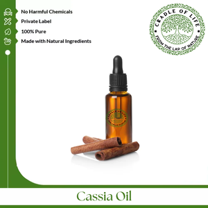 El aceite de Cassia es un aceite esencial cálido y aromático de origen picante y especiado, derivado de la corteza del árbol Cinnamomum cassia mediante destilación por vapor. - Product Image 2