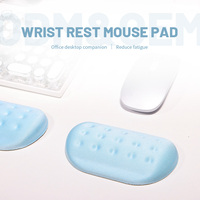 Repose-poignet personnalisé Blue Cloud, petit modèle, 130x70mm, mousse à mémoire de forme, tapis de souris pour jeux, résistant à l'eau, anti-rayures, protection contre les radiations, RoHS