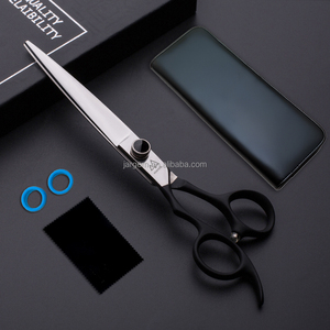 Ciseaux <span class=keywords><strong>de</strong></span> <span class=keywords><strong>toilettage</strong></span> pour animaux <span class=keywords><strong>de</strong></span> compagnie Love pour gauchers, 7 pouces, ciseaux <span class=keywords><strong>de</strong></span> <span class=keywords><strong>toilettage</strong></span> pour chiens avec poignée confortable recouverte <span class=keywords><strong>de</strong></span> noir - Product Image 5