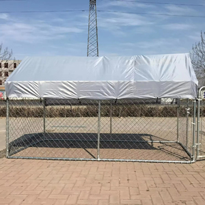 คอกสุนัขขนาดใหญ่กลางแจ้ง, คอกสุนัขแบบเปิดโล่ง, คอกสุนัขแบบตาข่ายพร้อมหลังคาป้องกันน้ำและรังสียูวีสำหรับสวนหลังบ้านหรือฟาร์ม - Product Image 1