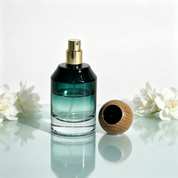 Nouveaux flacons de parfum design 50ml, vert dégradé, épaule inclinée, atomiseur rechargeable, emballage en verre avec couvercle en bois