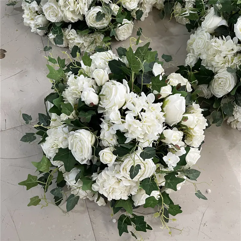 QSLH-CF267 White Wedding Flower Ball Centerpiece Big Size White Rose Flower Ball with Green Leaves for Wedding Table Decoration