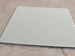 Panneau cellulaire en plastique PP blanc personnalisé ZSPE, feuille de <span class=keywords><strong>polypropylène</strong></span> perforée - Product Image 2