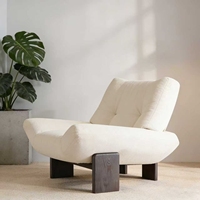 Chaise longue Emmi en vente chaude, en polaire Teddy, pieds en bois massif, chaise longue design haut de gamme pour salon, chambre à coucher, hôtel