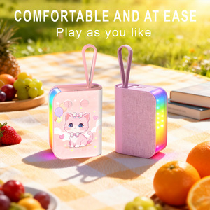 Haut-parleur LED portable sans fil étanche de style livre TWS 5W avec corde de suspension, neuf d'usine - Product Image 1