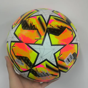 Ballon de football en PVC de taille standard, fabriqué par un fabricant de ballons de football, pour la promotion de produits sportifs, cadeaux, couture mécanique - Product Image 2