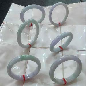 Tipo un brazalete de Jade <span class=keywords><strong>Myanmar</strong></span> Jadeíta brazalete de Jade Natural de alta calidad pulsera de jadeíta sin grietas para regalo de mujer 54 ~ 60mm - Product Image 4