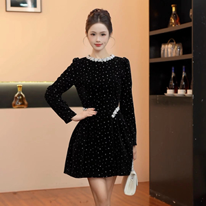 Premium Weiches Samt-Glitzerkleid mit Sternenmuster für Damen, Elegantes Schwarzes Kurzes Cocktailkleid mit Langen Ärmeln - Product Image 1