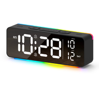 Réveil numérique LED de table avec affichage de l'heure, de la date et du jour de la semaine, veilleuse d'ambiance colorée